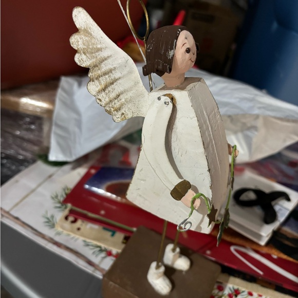 Handcrafted Wooden Angel Figurine with Holly Garland - Picture 2 of 9